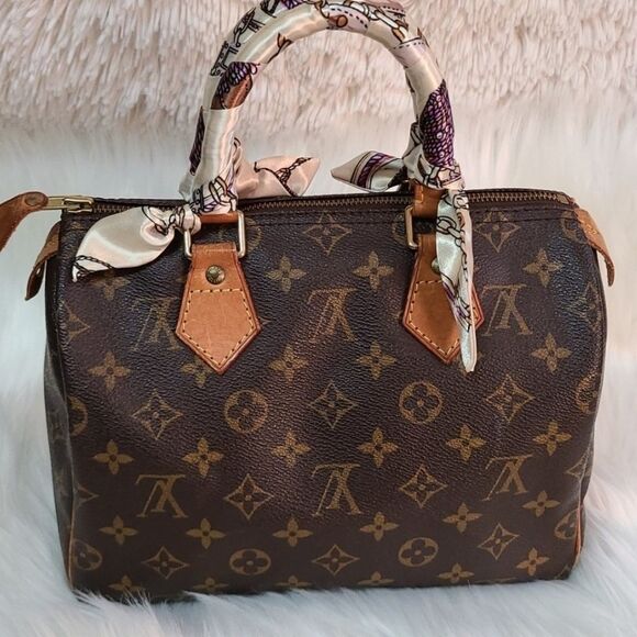 💯 Authentic Louis Vuitton Speedy 25🍀 - Picture 9 of 16